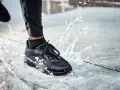 Jak zabezpieczyć buty przed brudem i cieszyć się ich trwałością